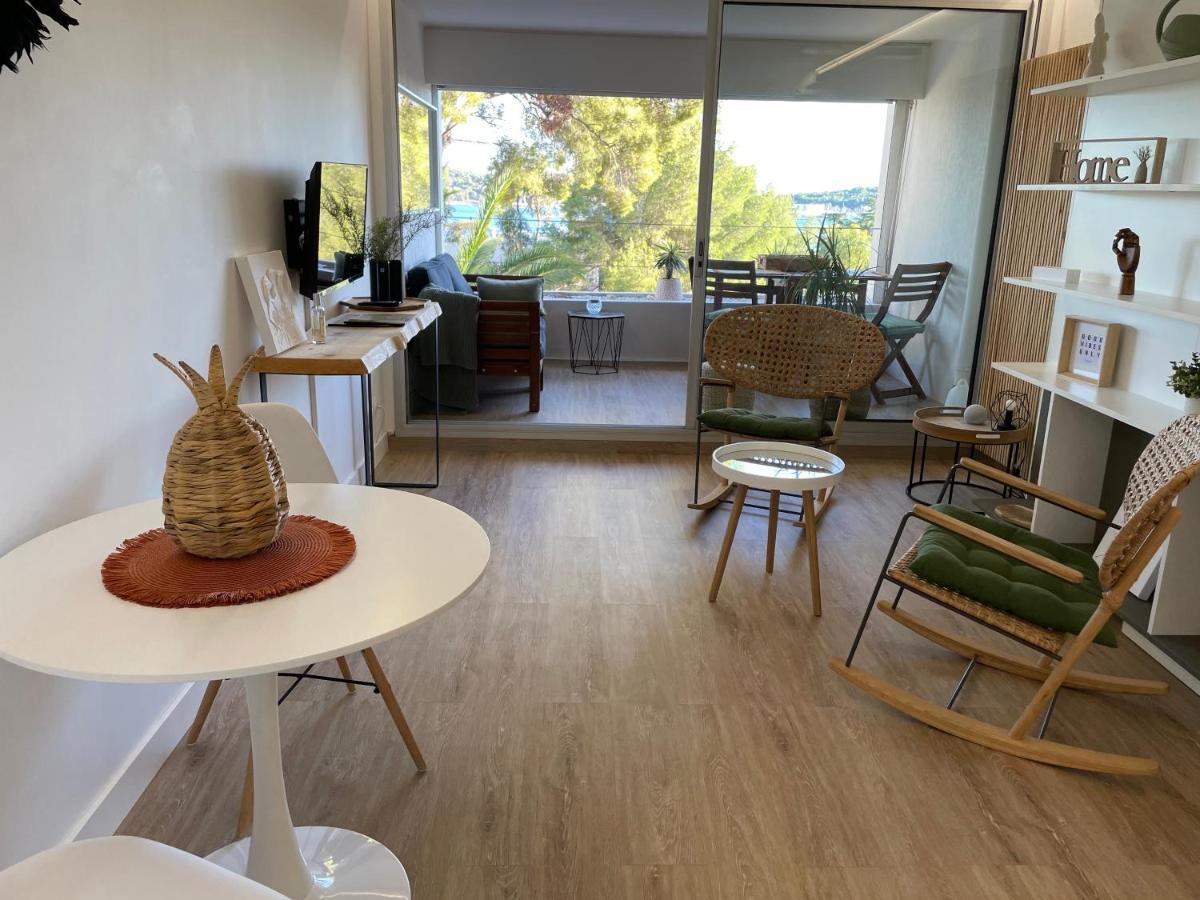 Charme & Calme-Tamaris- Studio Vue Mer - Piscine - Le Petit Olivier Sur Mer La Seyne-sur-Mer Εξωτερικό φωτογραφία